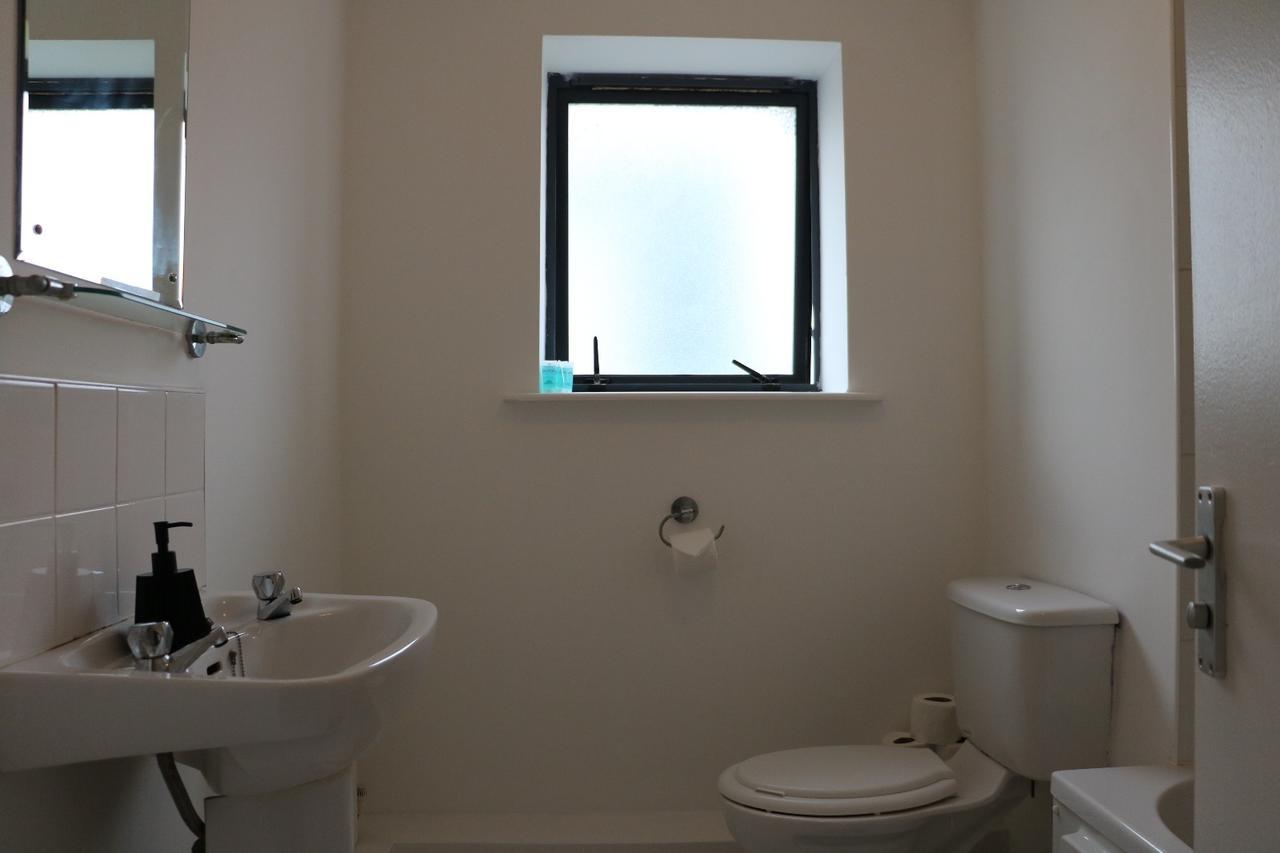 The Sentinel Tower Airport Apartments バリーマン、ダブリン エクステリア 写真